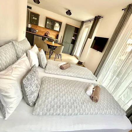 Major Apartmanhaz Apartment