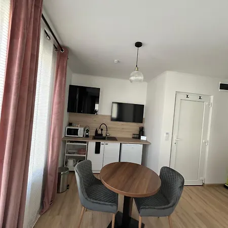 Major Apartmanhaz Apartment *