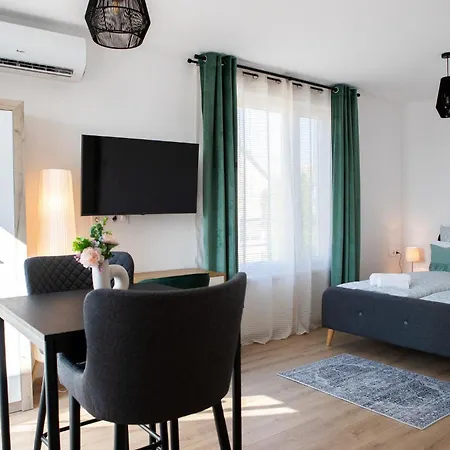 Major Apartmanhaz Tihany