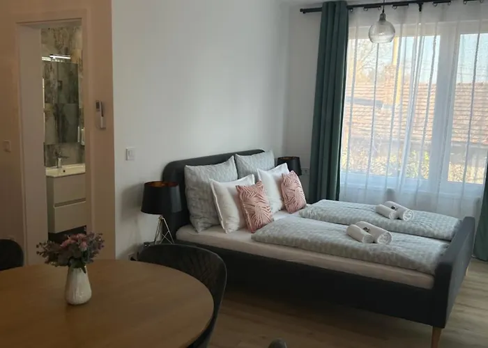 Major Apartmanhaz Apartment *