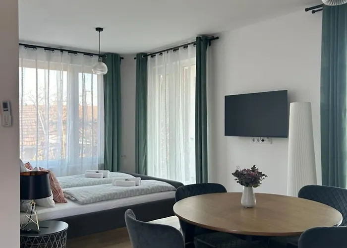 Major Apartmanhaz * Tihany